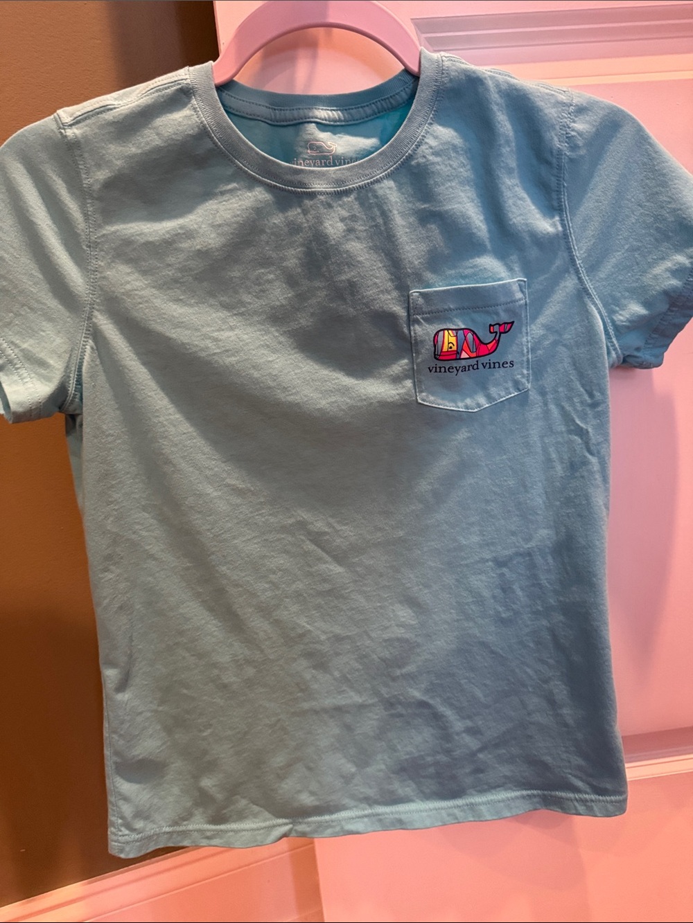 Vineyard Vines Blue Short Sleeve Pocket Tee with Multicolor Whale